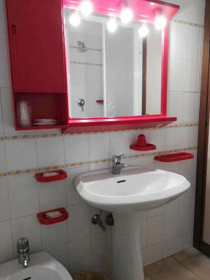 Aparthotel Airone 2*
